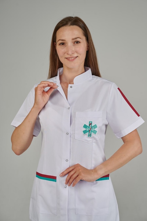 Блуза с вышивкой Health